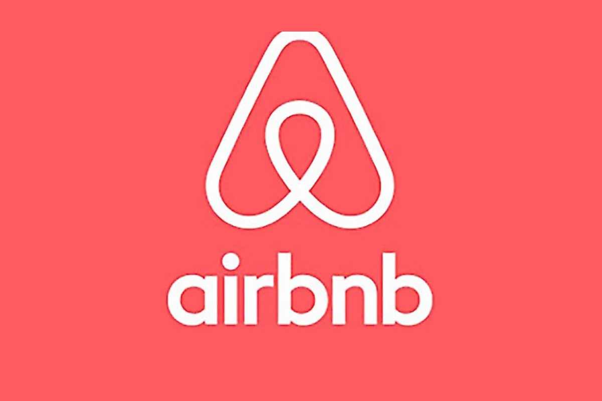 Airbnb Hosting During Peak Seasons: Strategies for Success