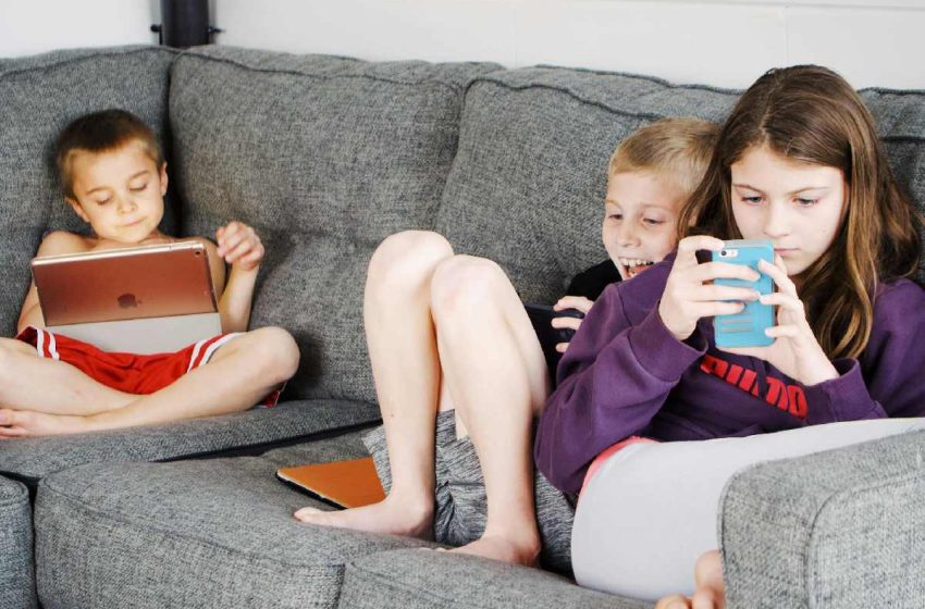  3 Tips for How to Keep Kids Safe Online